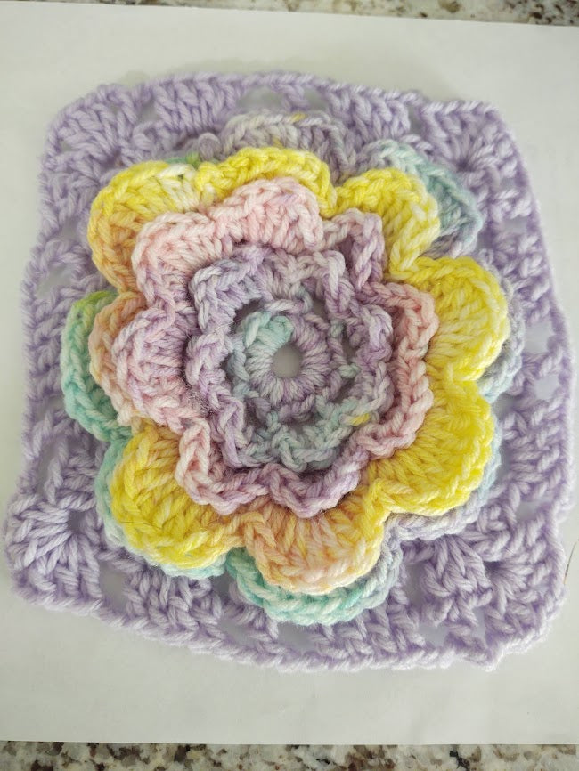 CROCHETED IRISH ROSE SQUARE